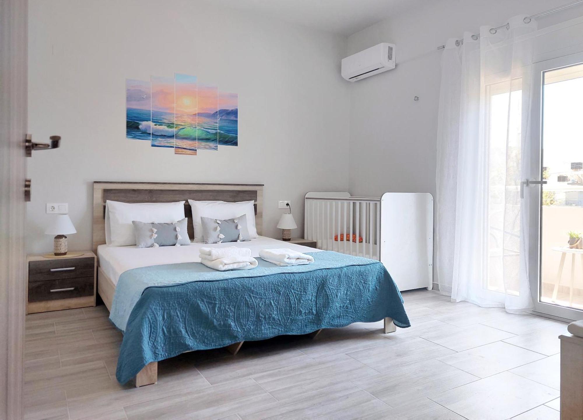 Holiday House Heraklion Deluxe Bagian luar foto