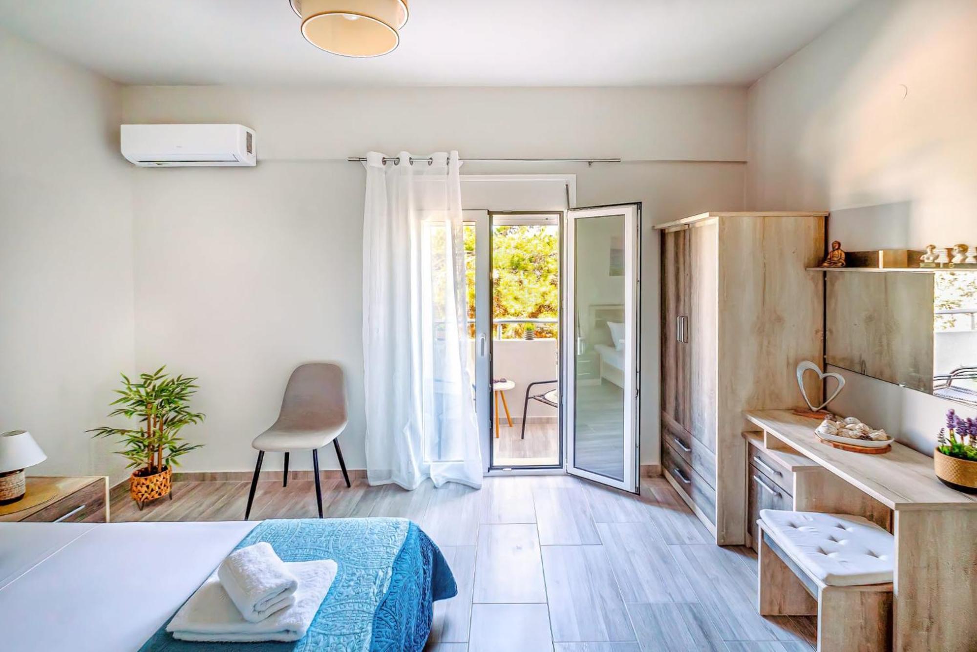 Holiday House Heraklion Deluxe Bagian luar foto